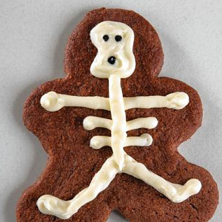 Chicago Tribune Halloween cookies - Cookie Craft-inspired chocolate cookie skeleton