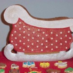 Cookie Craft gingerbread sleigh finished with mini cookies